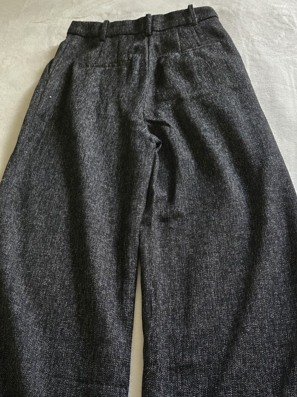 New with tags H&M wide-leg trousers in a sophisticated black and gray textured t